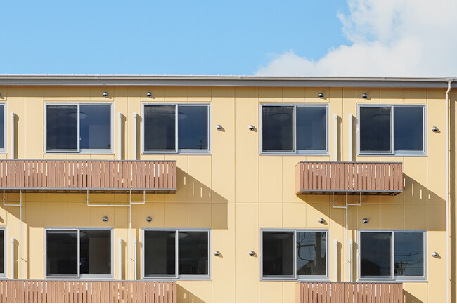 『見せない選択肢』室外機置場「U-bo」を発売