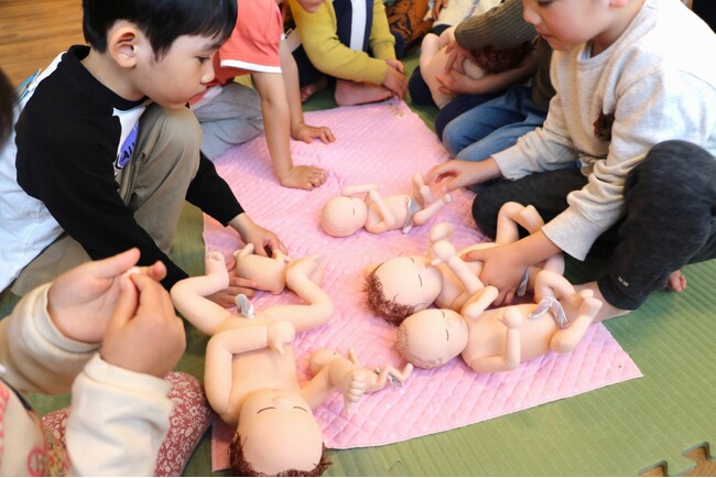 どろんこ会グループの性暴力防止への取り組みが、こども家庭庁『令和8年版こども白書』に掲載