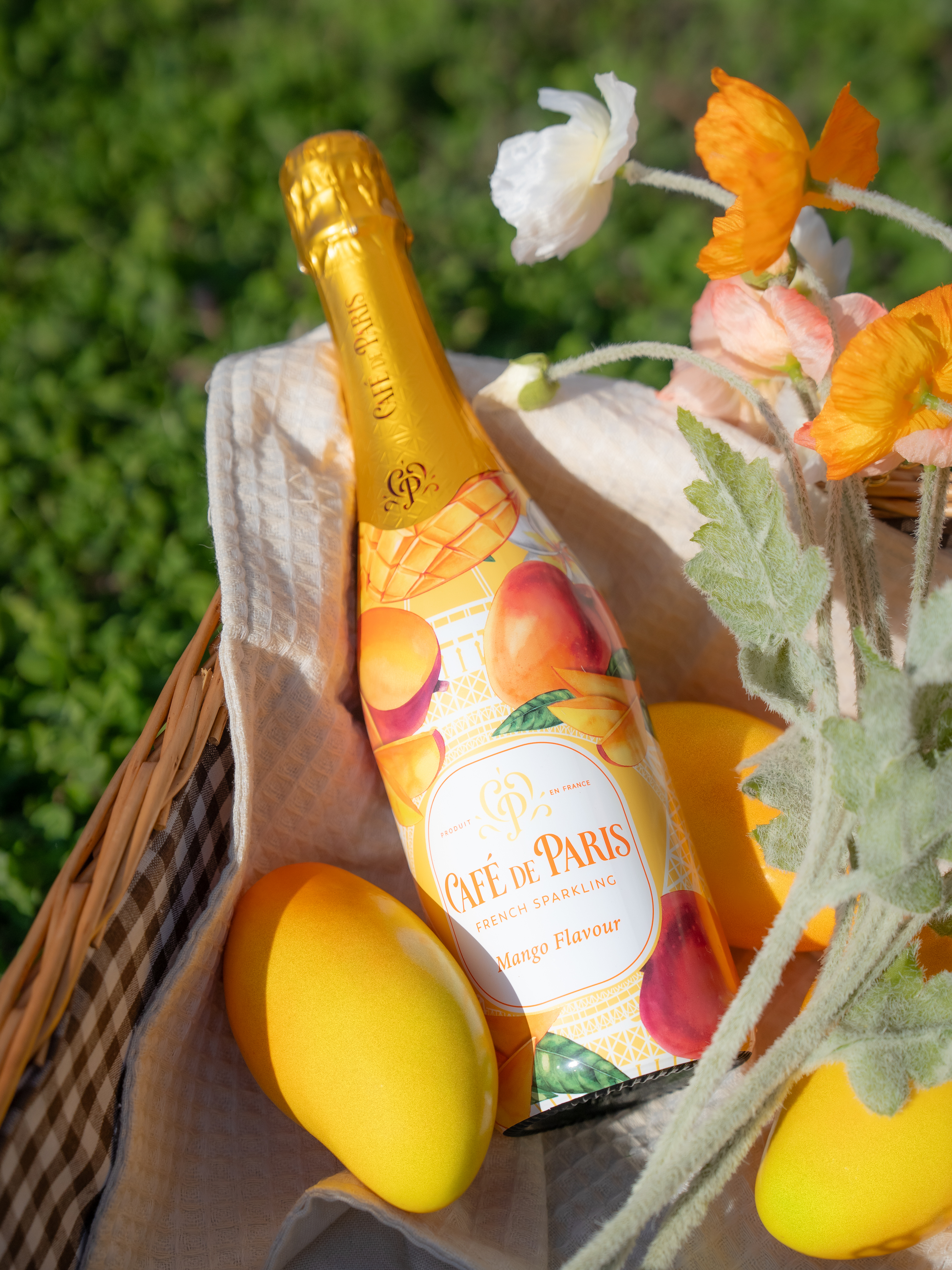 フランス産スパークリングワイン「カフェ・ド・パリ」が初夏にぴったりな繊細で芳醇…