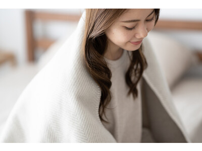 【冬の節電対策にも】化学繊維が肌に合わない方におすすめ！“ウール100％”のふわふわ・暖かな「毛布＆ブランケット」が新登場