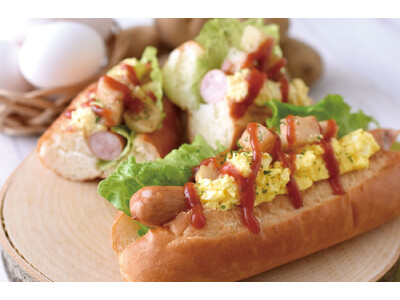 お食事にもおつまみにもおすすめ！『ホットドッグ ジャーマンポテト＆たまごサラダ』をフォレスティコーヒーに...