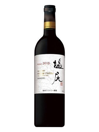 “SAKURA” Japan Women’s Wine Awards ２０２３で「ＳＵＮＴＯＲＹ ＦＲＯＭ ＦＡＲＭ 塩尻メルロ ２０１８」が「ダブルゴールド」を受賞