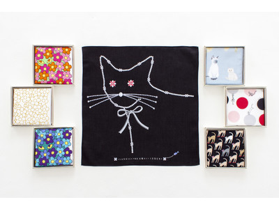 【CLASSICS the Small Luxury】2月22日は猫の日 きらびやかな「ジュエリーキャット」の新作ハンカチーフを発売