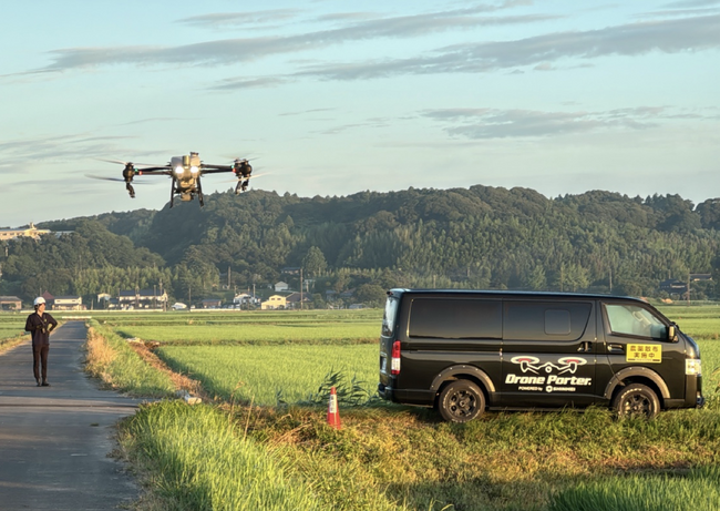 約2,000ヘクタールの水稲集団防除をドローン4機で完遂