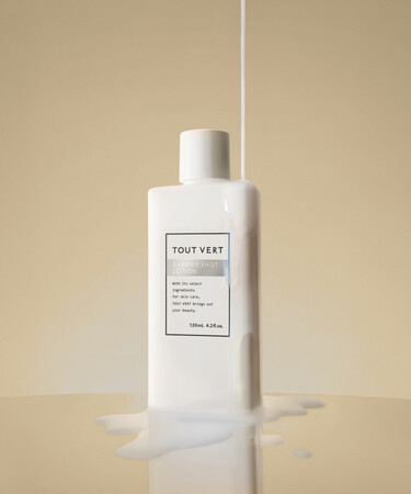 角層の渇きに瞬時に浸透。ダブルナノ技術で、うるおい目覚める。角層ケア化粧水「バリアショットローション」がトゥヴェールから新発売