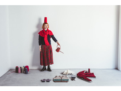 ニットデザイナー三國万里子さんの新作テーマは「夕暮れから夜明けまでの散歩」。