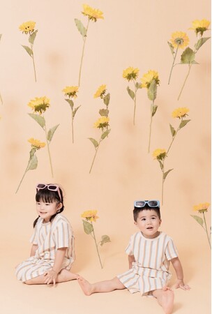 【夏休み限定】ひまわりブースで家族やキッズフォトが叶う！東京大塚セルフ写真館「INAI LIFE」に期間限定で登場！
