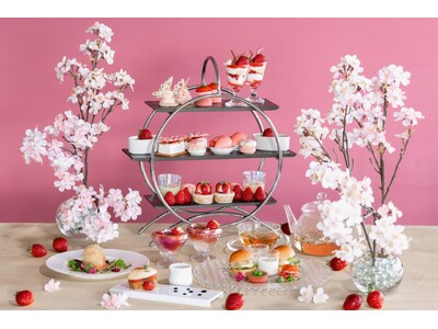 【４種の国産苺を食べ比べ】Quattro Strawberry Afternoon Tea Set ～春...