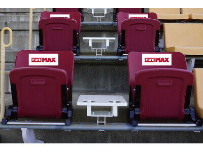 ���{�R��FC�z�[���Q�[���Ɂu�h�R�� MAX�y�A�V�[�g�v���V�o��