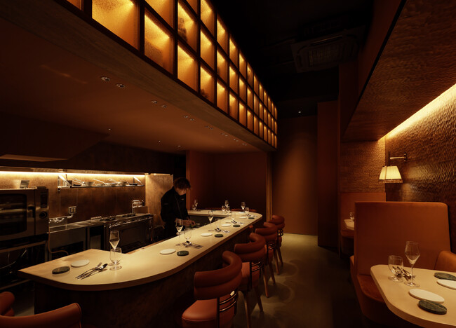 【東京・大手町】“ひと皿に、心いっぱいの物語を” 完全予約制イタリアンレストラン『STORIARE(ストリアーレ)』が旬の素材を生かした秋のコースメニューを本日2025年11月21日(金)より提供開始