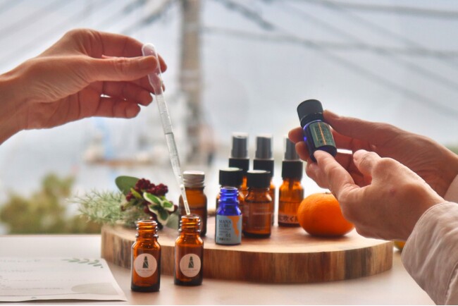 【HOTEL FARO manazuru】凛とした冬の海と柑橘の香りに抱かれる真鶴で、旬の地魚ディナーとアロマ作りで五感を満たす贅沢な２つのプランがスタート！