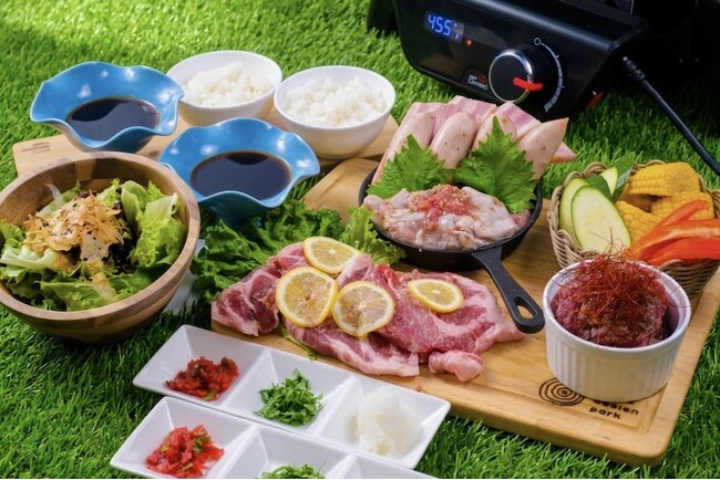 【愛知県名古屋市】雨で急な予定崩れなしでアウトドア気分を味わえる広々屋内BBQ場！団体・貸切でもご利用最大100名様までご利用可能・6月限定の「梅と大葉が香るさっぱりBBQコース」も新登場