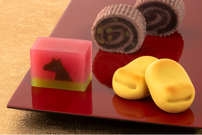 午年の幸をねがって。令和8年(2026年)の新年を寿ぐ、干支・お正月のお菓子をご紹介します。