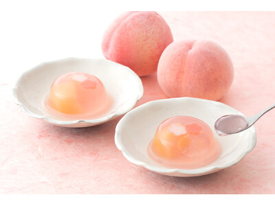 桃の花咲く春の味。国産白桃×吉野本葛のなめらか葛ゼリー「桃香る」2026年2月4日(水)から新発売いたします。