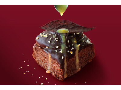 �y���o�X�z�u1110 CAFE/BAKERY�v�p�e�B�V�G�����̔Z���V���R�����[����3���Ԍ���Ő���w�ɓo��I