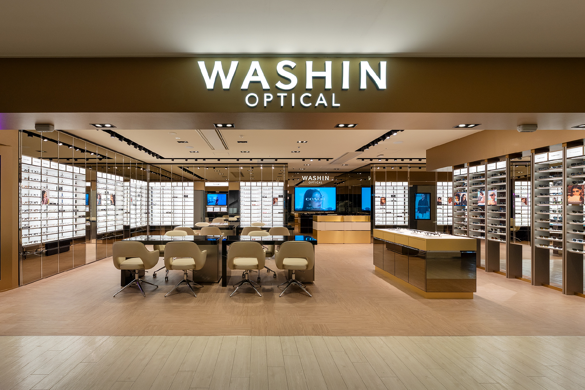 『WASHIN OPTICAL グランフロント大阪店』2026年5月22日（金…