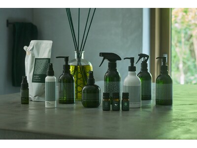 天然精油100%のホームケアブランド「Komons」より“ピローミスト” 新発売