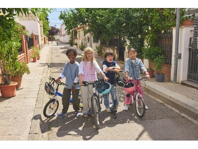 Flik Flak「CLASSROOM CREATIONS」コレクション第2弾登場！- 放課後をワクワクに変える4つの新作モデルが9月4日発売