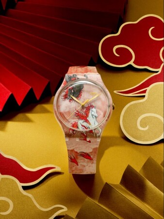 Swatch が午年を記念したウォッチを発売