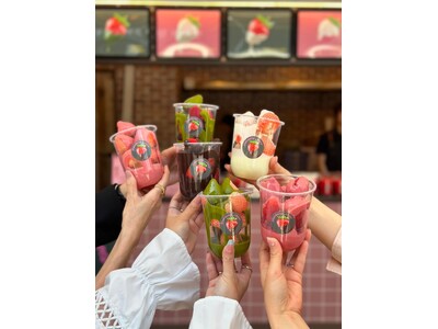 《大阪に初上陸》苺にた～っぷりの生チョコを降り注ぐ、原宿で行列の【Strawberry choco】大阪難波店　5/24にグランドオープン致します。