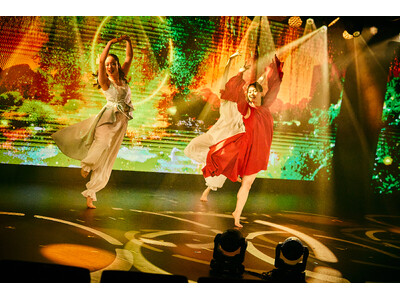 ����v���f���[�X�u��III �I���W�i���p�t�H�[�~���O�A�[�c�v�̉��ځuMYSTERIO �|�~�X�e���I�|�v�̃R���Z�v�g���[�r�[�����J�B�u��III�v�́u�����~�G�[���V�A�^�[�v�Ń����O�����㉉���B