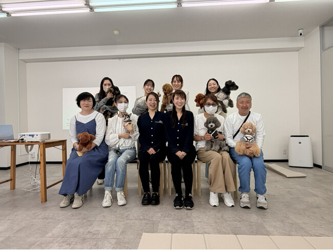 “触れること”が、愛犬の健康を支える。プレシニア犬向けマッサージセミナーを開催【イベントレポート】