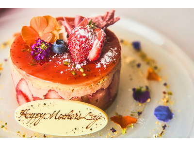 【母の日プラン限定】花束のような特別なケーキ「フレジエ アン フルール」を提供｜ホテル&レジデンス六本木