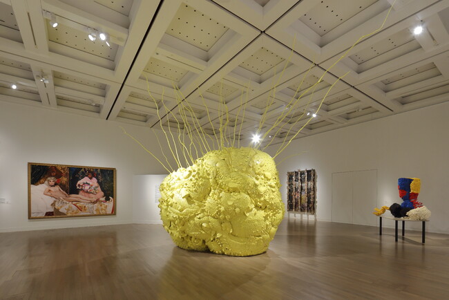 【国立新美術館】香港M+との初の協働企画 開幕!「時代のプリズム:日本で生まれた美術表現 1989-2010」