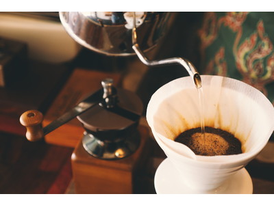 年代差がみられる「コーヒー好き」20代では4割に留まる　こだわり派は半数が「ハンドドリップで」