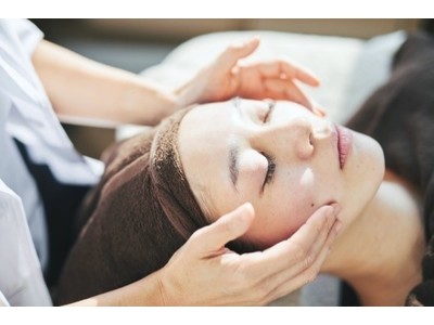 「お顔の運動不足」の方向け体感型　新感覚筋膜・筋肉フェイシャル「CORE FIT-Facial」がB-by-C直営・加盟店で提供スタート！