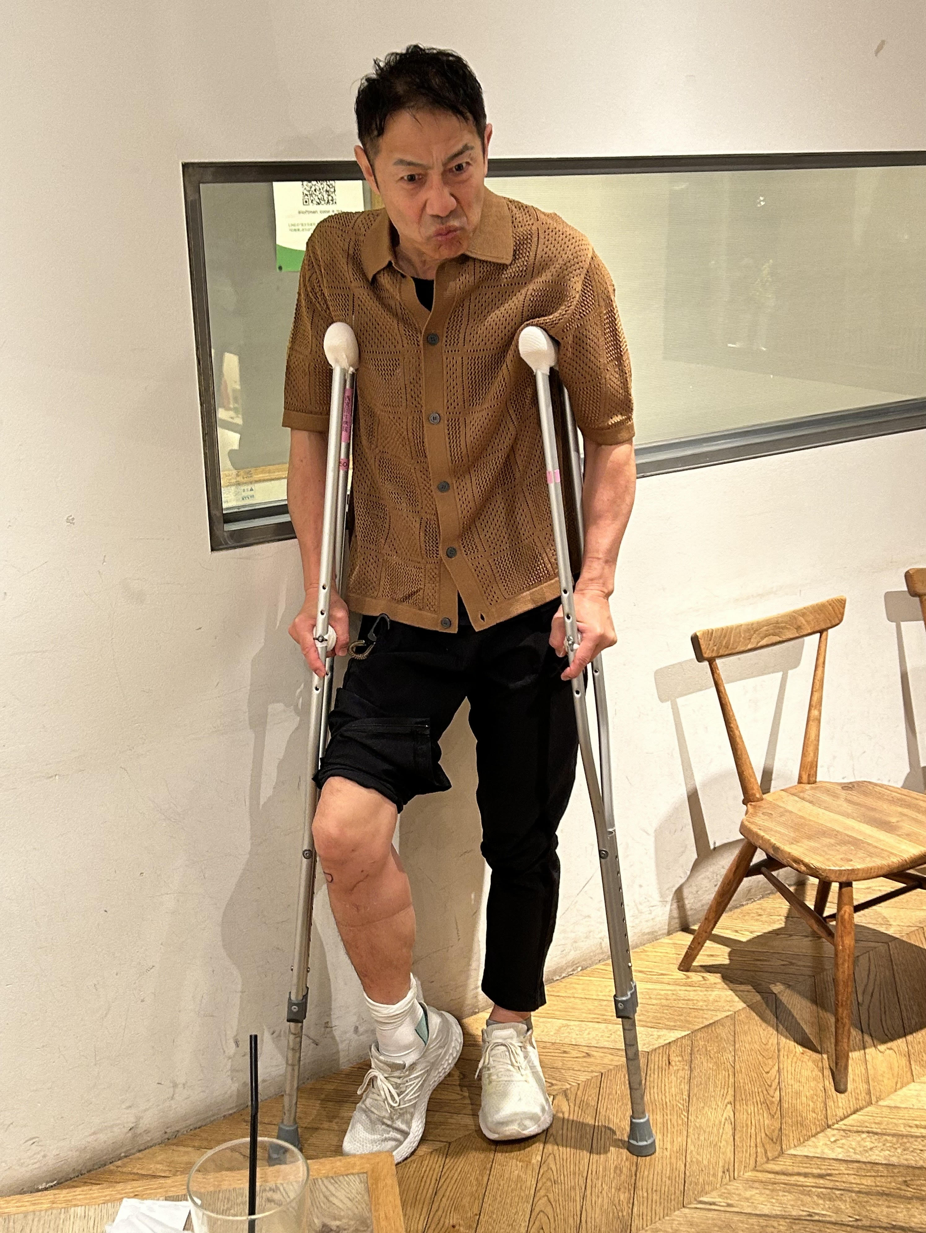 右膝手術の森脇健児　退院・復帰いたしました