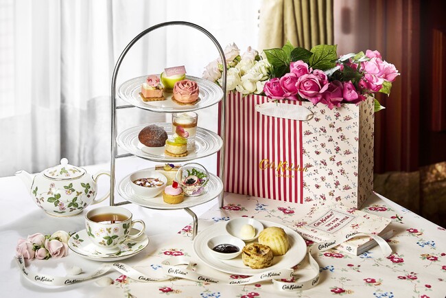 Cath Kidstonのアフタヌーンティーを英国建築様式のザ・リッツ・カールトン大阪で開催！限定ポーチ付きのプランやステッカープレゼントも！