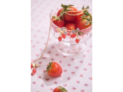 【Cath Kidston × Liquem（リキュエム）】キュートなストロベリーとアートをイメージしたシェルモチーフのコラボアクセサリーが11月28日(金)より発売中！