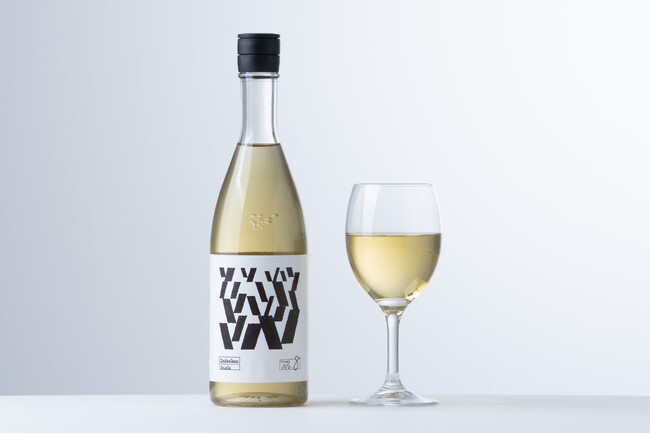 日本酒の未来をひらく実験的プロジェクト「Gekkeikan Studio」の新商品 スパイスをもろみと共に発酵させた、新しいお祝いの一「Gekkeikan Studio no.8」10月5日発売