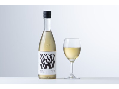 日本酒の未来をひらく実験的プロジェクト「Gekkeikan Studio」の新商品　スパイスをもろみと共に発酵させた、新しいお祝いの一「Gekkeikan Studio no.8」10月5日発売