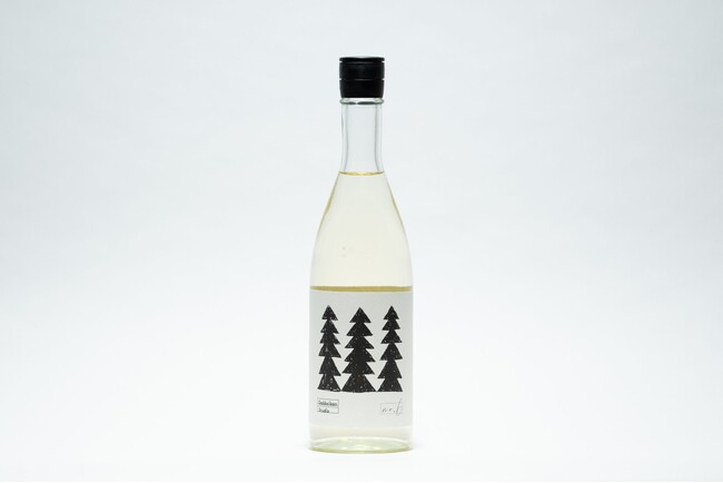 日本酒の未来をひらく実験的プロジェクト「Gekkeikan Studio」の新商品、木と日本酒の香りが織りなす新たな一杯「no.6」誕生