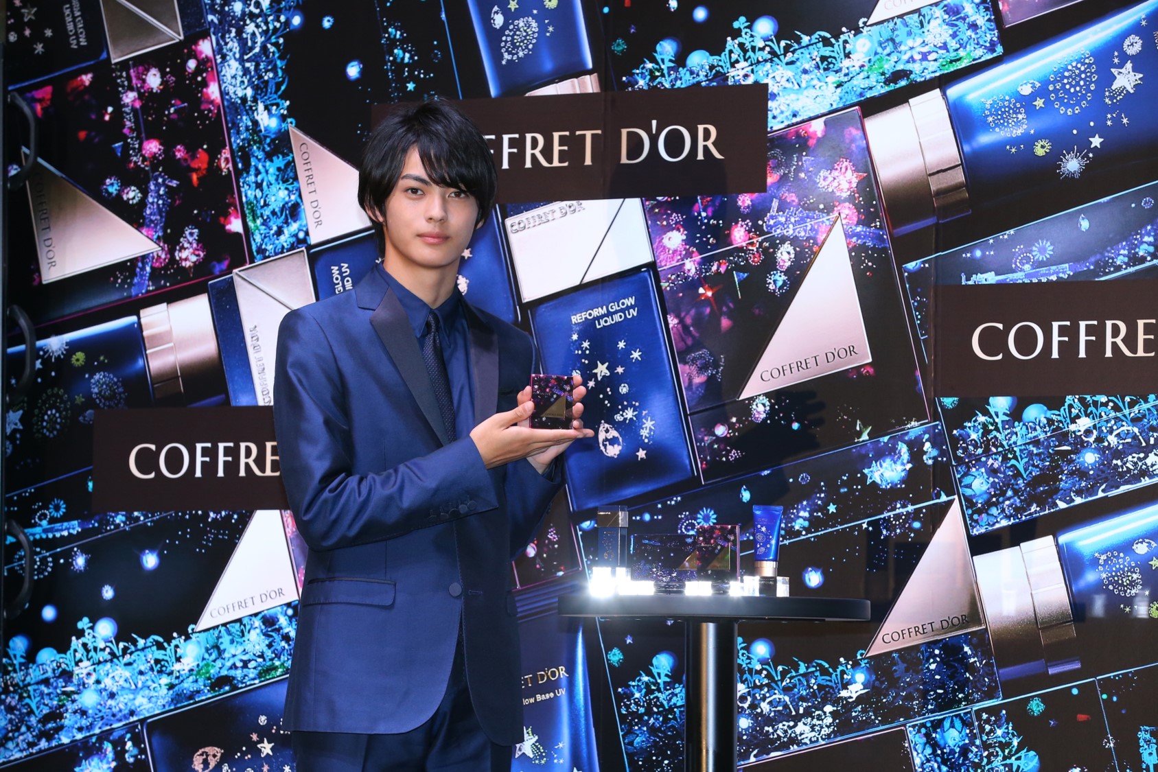注目の若手実力派俳優・神尾楓珠さんがメイク生体験に「PR担当としてのレベルが上がりました！」