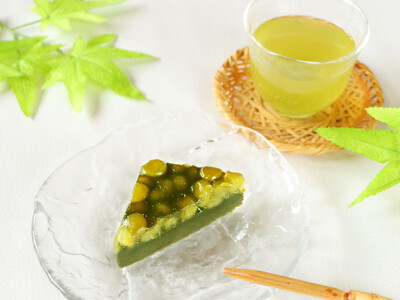 お茶屋にしか作れない雨音に寄り添う、特別な和菓子「水無月 抹茶」あづみの茶胡蝶庵限定6月28日(土)~3...