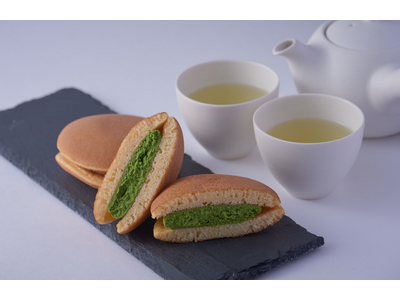 累計販売450万個を突破した胡蝶庵のロングセラー「生どら焼」シリーズがパッケージリニューアル