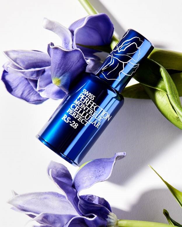 -スイス・パーフェクションからウィンターホリデーを華やかに飾る- イリサブルー※1 限定デザインの「RS-28 アールセラム」を数量限定発売