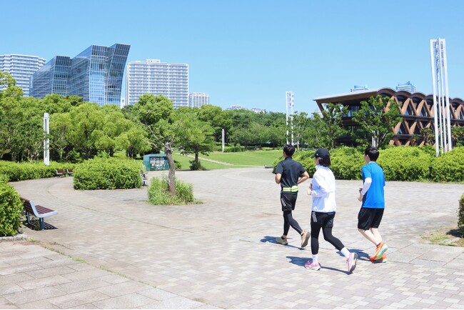 【ザ・カハラ・ホテル＆リゾート 横浜】朝の日差しや、海風を浴び、五感を研ぎ澄ます、港町ならではの朝活を。ウェルネスプログラム「朝ん歩・朝ラン」