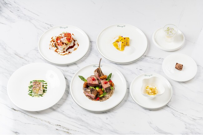 三國清三シェフプロデュースの 「Dining 33」 で夏の美食体験！ 旬の味覚を贅沢に使用した夏限定の新コースが登場