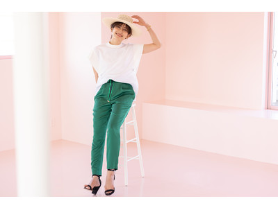 大人のカラーコーデを紹介！AyaさんとEUCLAIDのコラボレーションアイテムスタイリング特集ページを公開！