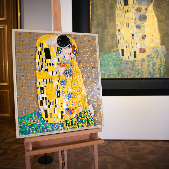 レゴグループとベルヴェデーレ美術館がコラボレーション　レゴ(R)アートシリーズ最大4,000ピースを使用した大人向けレゴ(R)セットが登場　「レゴ(R)アート Gustav Klimt ＜接吻＞」