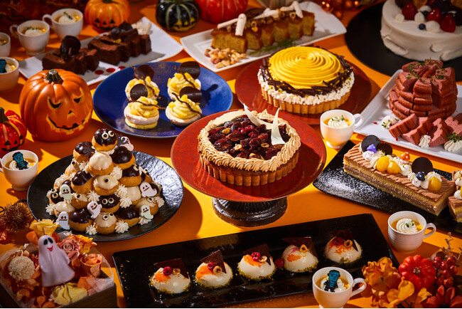 【サザンビーチホテル＆リゾート沖縄】秋の恵みとHALLOWEENの遊び心が詰まった「デザートブッフェ」を開催 🦇