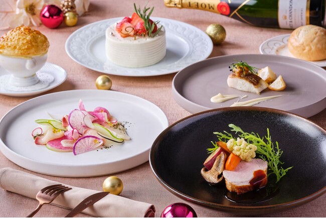 【大宮】おしゃれで贅沢な空間で過ごすクリスマスケーキ付のご褒美ランチが登場!12月19日(金)・22日(月)・23日(火)限定でパン食べ放題のプランも販売「クリスマスランチコース2025」