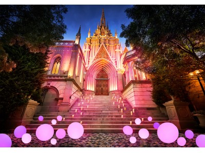 『PINK RIBBON CATHEDRAL NIGHT』一日限定「大聖堂の幻想ライトアップ」＆一か月限定「ピンクリボンカクテル」販売