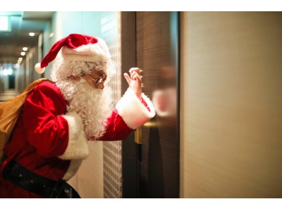 12月21日＆24日限定！サンタクロースがお部屋に来て“お菓子”や“特別アメニティ”をプレゼント！『お部屋にサンタがやってくる！プラン』販売