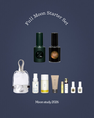 満月に登場する uka Moon study 2/May 先行予約スタート！