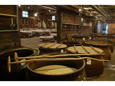 創業190年の歴史を持つ 焼酎（甕雫）の蔵元・京屋酒造の経営権を取得
